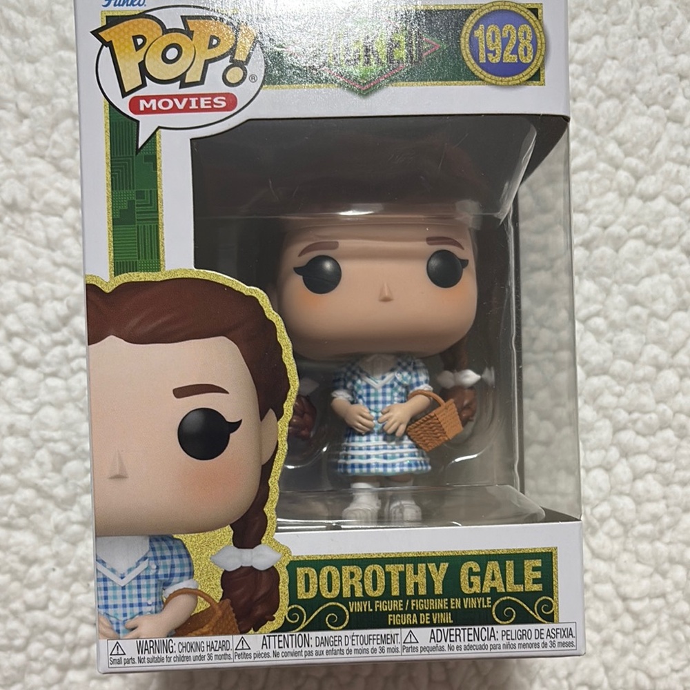 Funko Pop Dorothy Gale in Blue and White